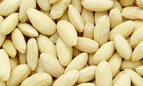 Mandelin Blanched Whole Almonds, 100% Almonds (5 lb / 80oz), Non-GMO, Gluten Free, Vegan, Keto, Plant Based Diet Friendly, Kosher for Passover, Every