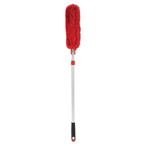 OXO Good Grips Extendable Microfiber Duster
