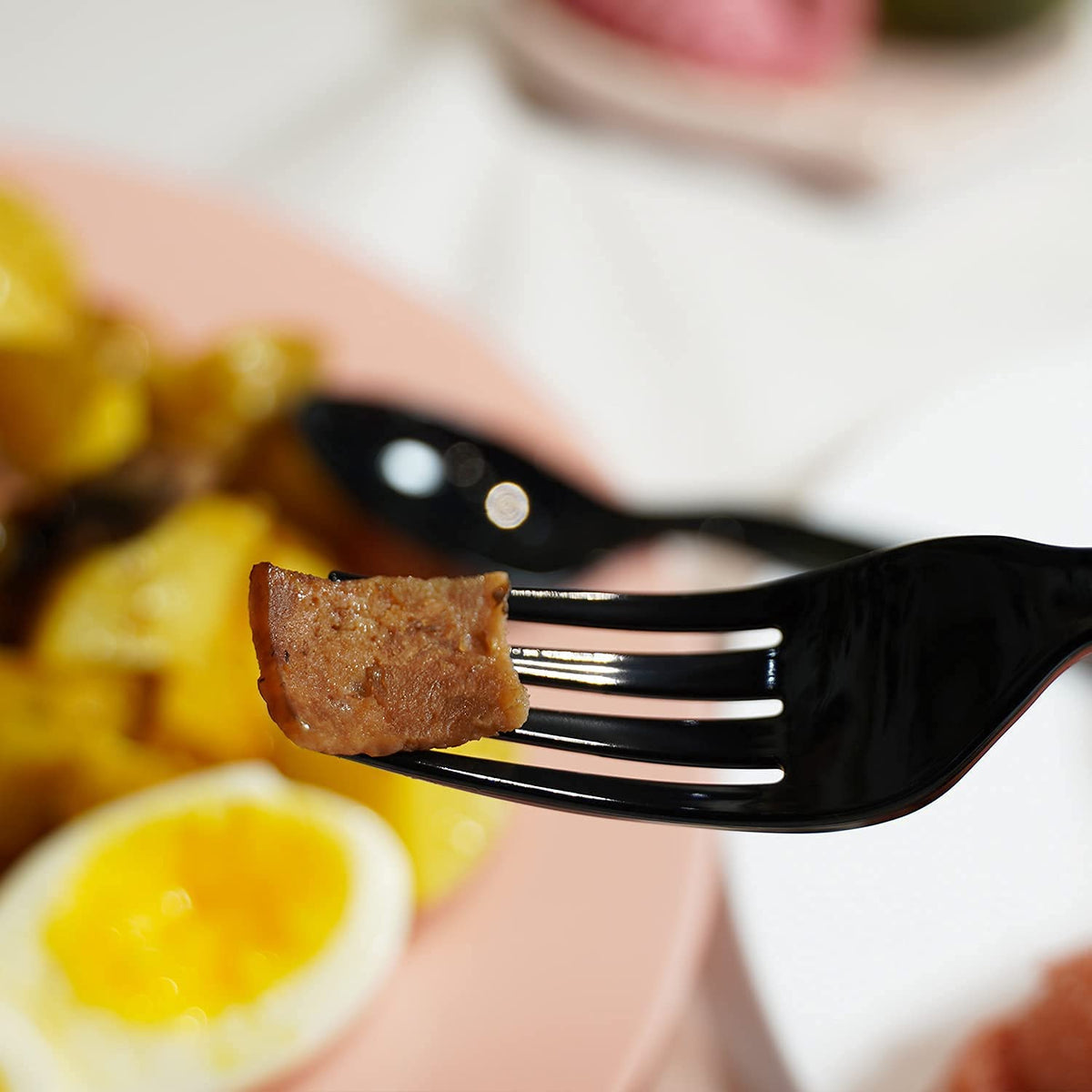 Individually Wrapped Heavy Weight Plastic Fork (1000, Black Fork)