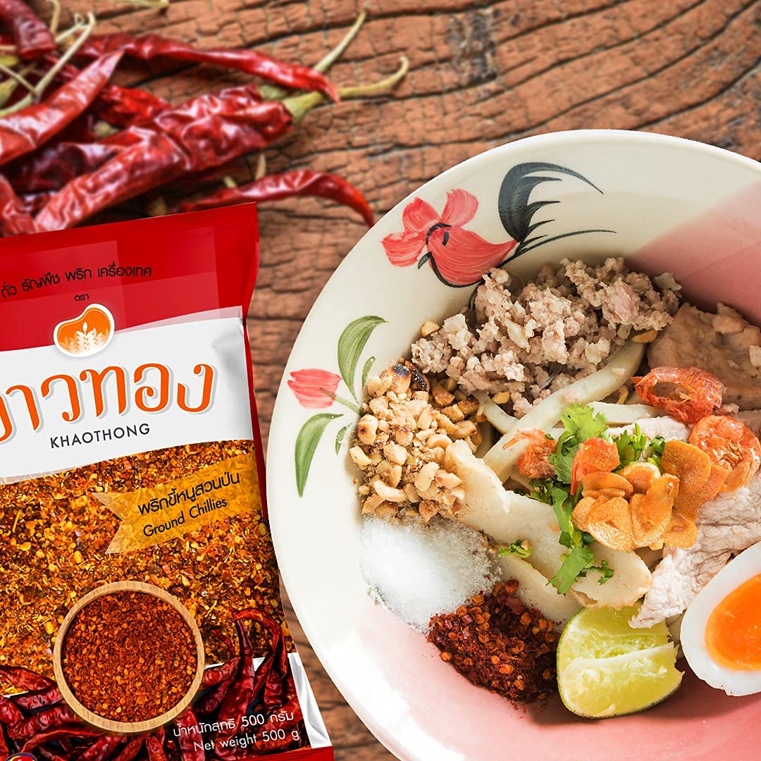 Khaothong Thai Ground Chili Pepper, Crushed Thai chili peppers, Ground red chili, Hot chili flakes, 100g (3.52 oz) Dried crushed chili seasonings