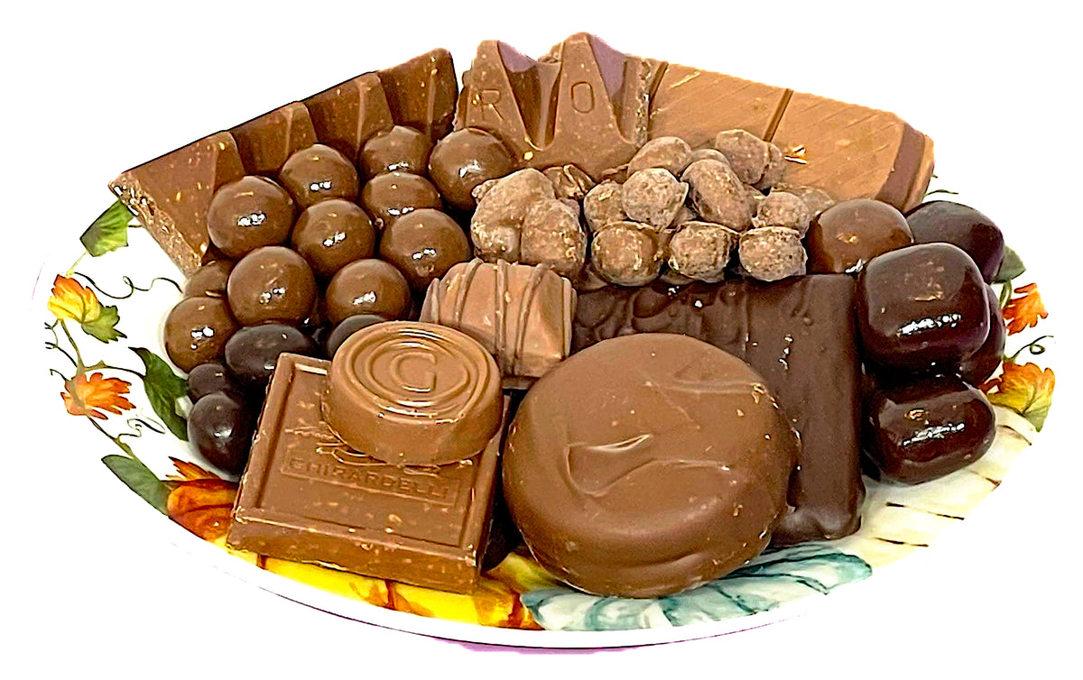 Premium Pumpkin Pumpkin Gift Basket filled with chocolate, candy, and snacks. Customizable for all kids, adults, business gifts, Halloween parties
