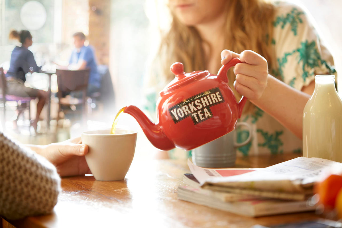 Yorkshire Tea, Gold, 80 Teabags, Gift Tin Caddy, Premium Blend, Rich, Smooth, and Satisfying, Classic British Breakfast Blend, Caffeinated, Enjoy Hot