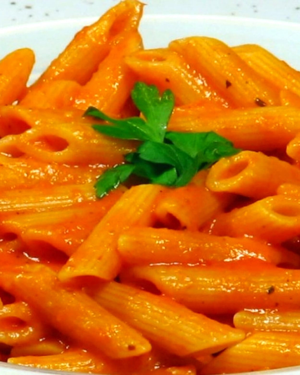 Fortuna's Puttanesca Sauce - Made in USA with Authentic Italian Recipe, All-Natural, Homemade Taste, 26 fl ozJar - Perfect for Pasta, Pizza, and More
