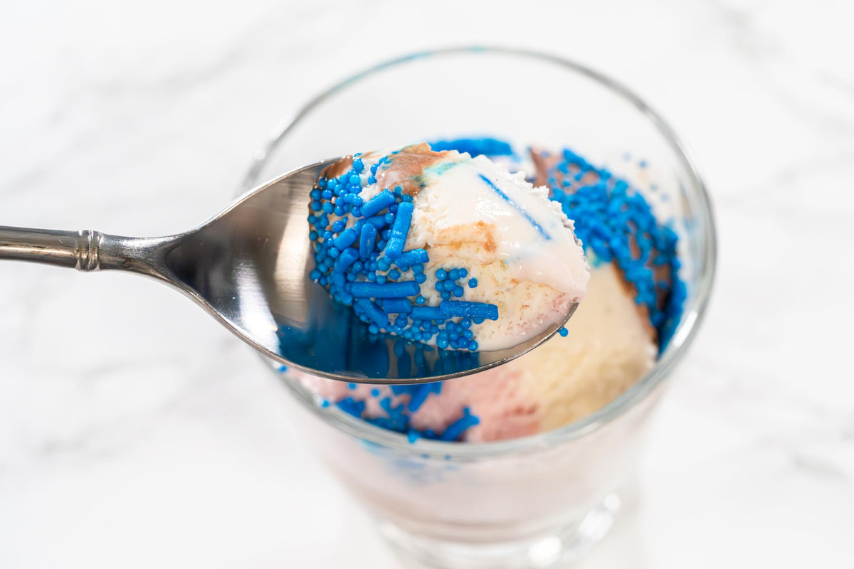 Bakerpan Blue Nonpareils Sprinkles - 7 Ounces Blue Sprinkles for Cake Decorating - Edible Nonpareils for Cupcakes, Ice Cream, Cake Decorations (Made