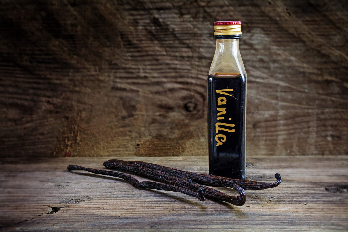 1/2 LB Organic Madagascar Vanilla Beans - Whole Extract Grade B Pods for Baking, Homemade Extract, Brewing, Coffee, Cooking - 8 Ounces