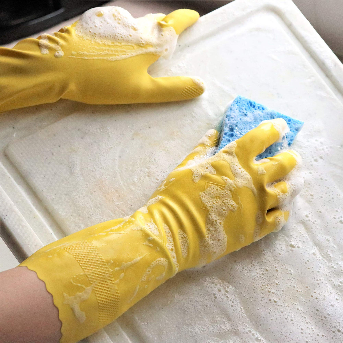 PLAYTEX HandSaver Rubber Gloves for Kitchen and Household Cleaning Small (Pack of 10)