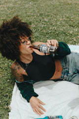 One(1) Single Bottle - Jones Soda Co. Root Beer Soda Flavor | 100% Cane Sugar Soda | Craft Soda Pop | Soda Soft Drinks | Glass Bottle Soda