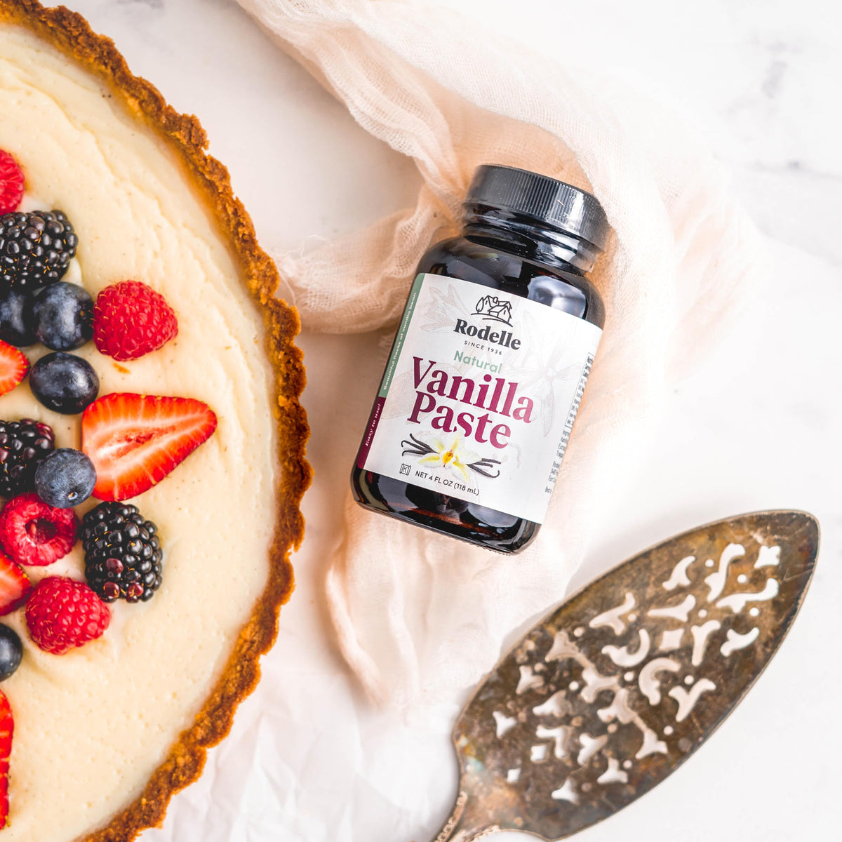 Rodelle Vanilla Bean Paste, Madagascar Bourbon for Baking, Gluten Free, 4 Fl Oz.