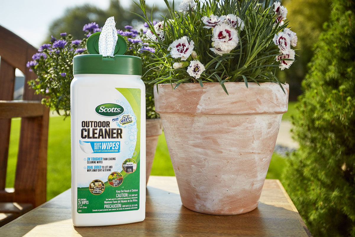 Scotts Outdoor Cleaner Plus OxiClean Heavy Duty Wipes
