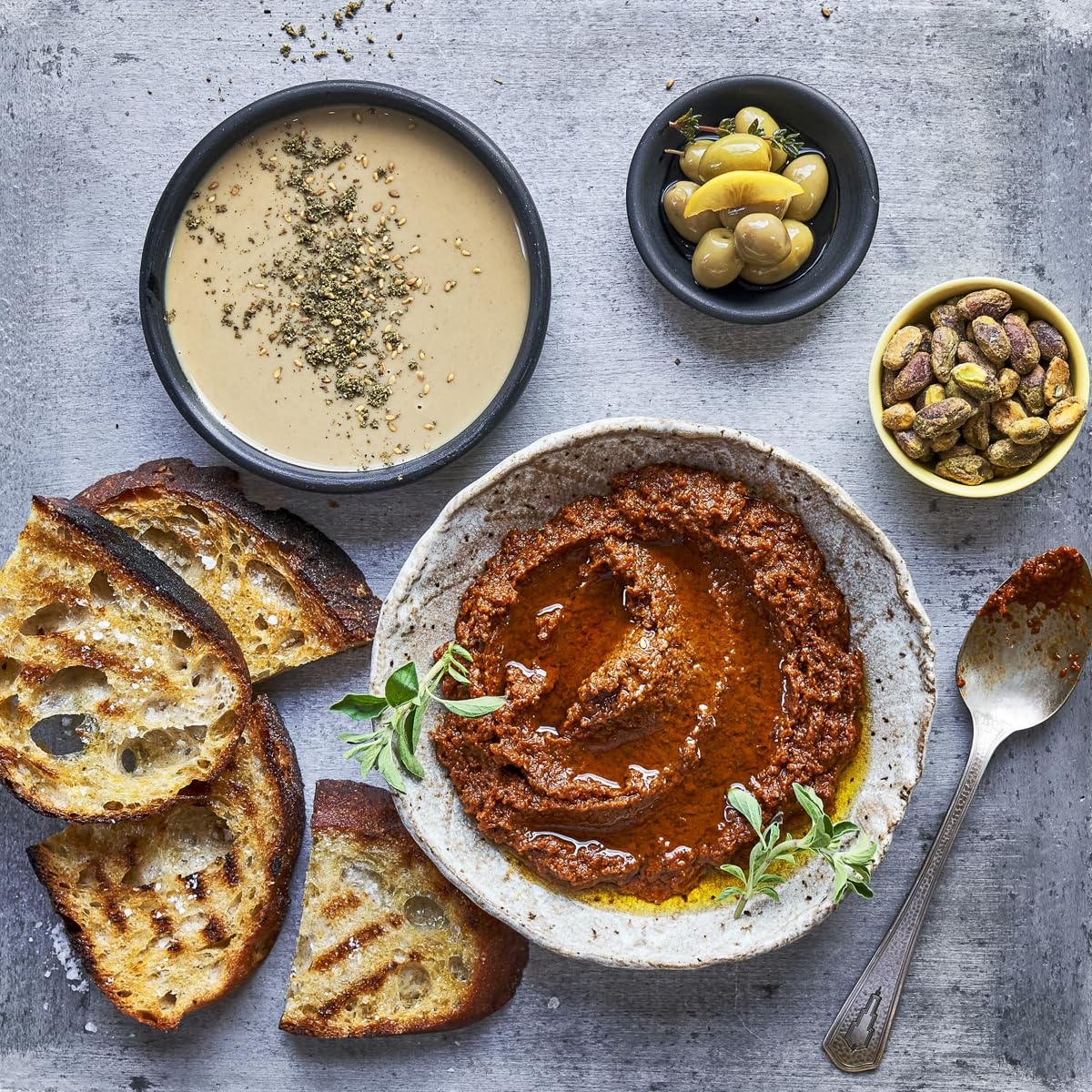 Villa Jerada, Za'atar with Hyssop (Zaatar/Zatar/Zahtar), Premium Middle Eastern Spice Blend, 3.2 oz (ZA'ATAR - 2 JARS)
