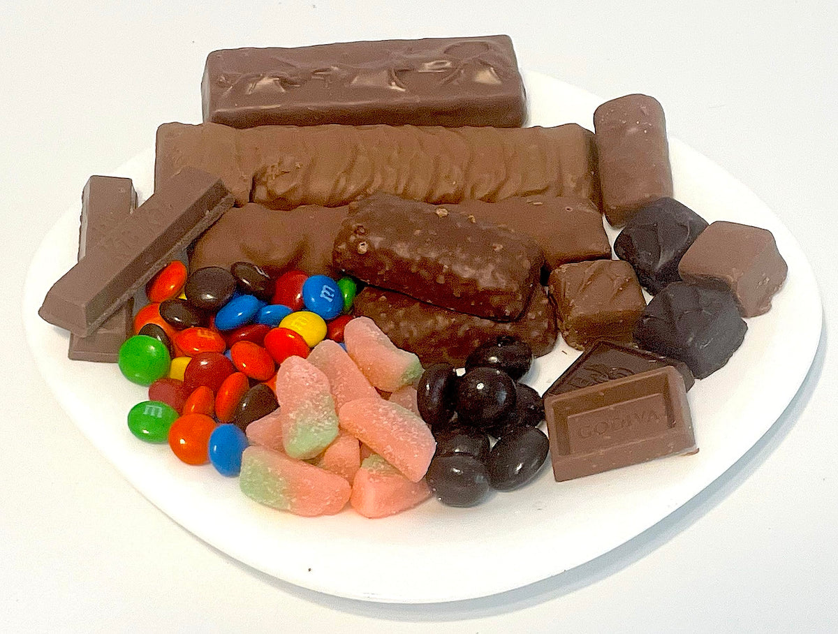 Halloween Candy Gift Basket filled with your favorite chocolate, candy, snacks, sweets, popcorn, and more! For chocolate fans of all ages! (32 Piece)
