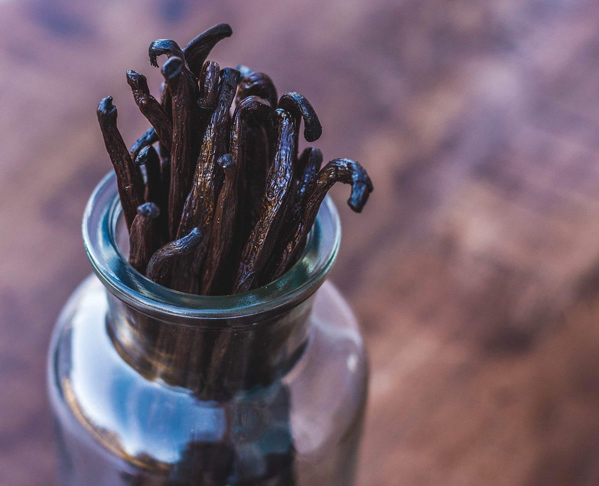 5 Costa Rican Vanilla Beans Whole Grade A Vanilla Pods for Homemade Vanilla Extract, Baking, Ice Cream, Flavoring, & Vanilla Powder