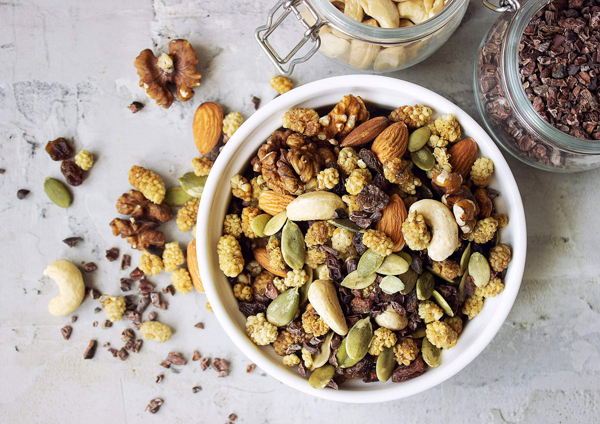 Food to Live Organic Snack Wise Trail Mix, 8 Ounces - Raw and Non-GMO Contains Cacao Nibs, Raisins, Almonds, Cashews, Walnuts, Mulberries, Pumpkin