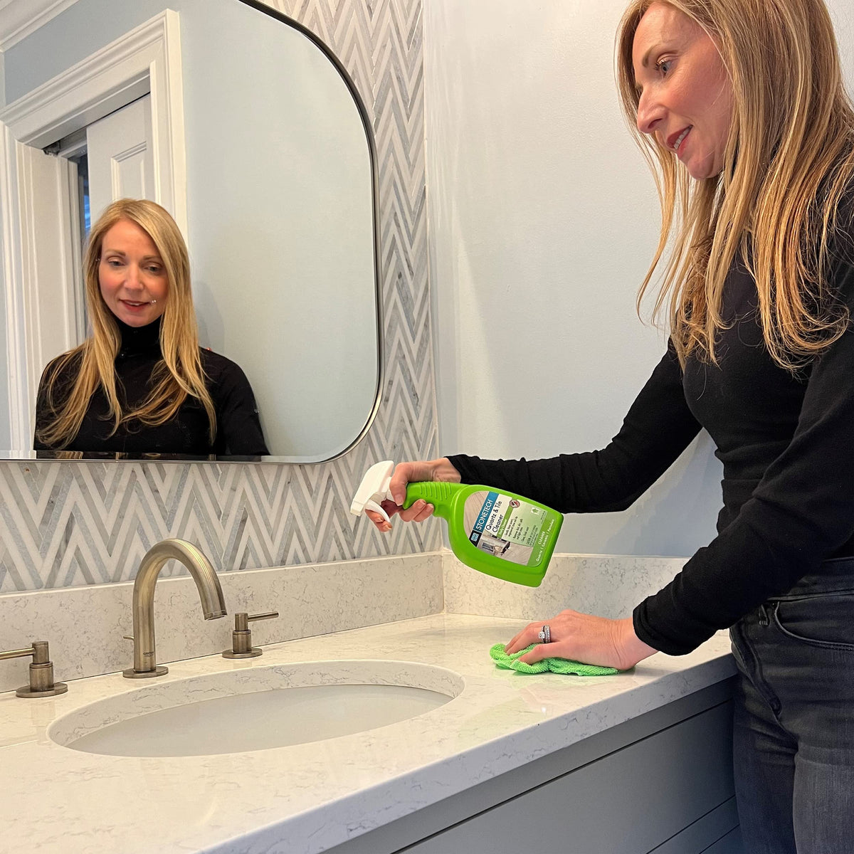 STONETECH Quartz & Tile Cleaner, 24OZ (709ML) Spray Bottle